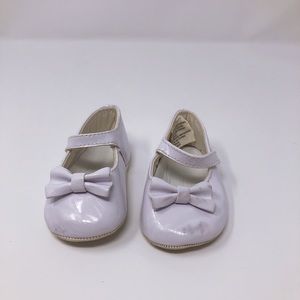 Man Made Material White Shoes